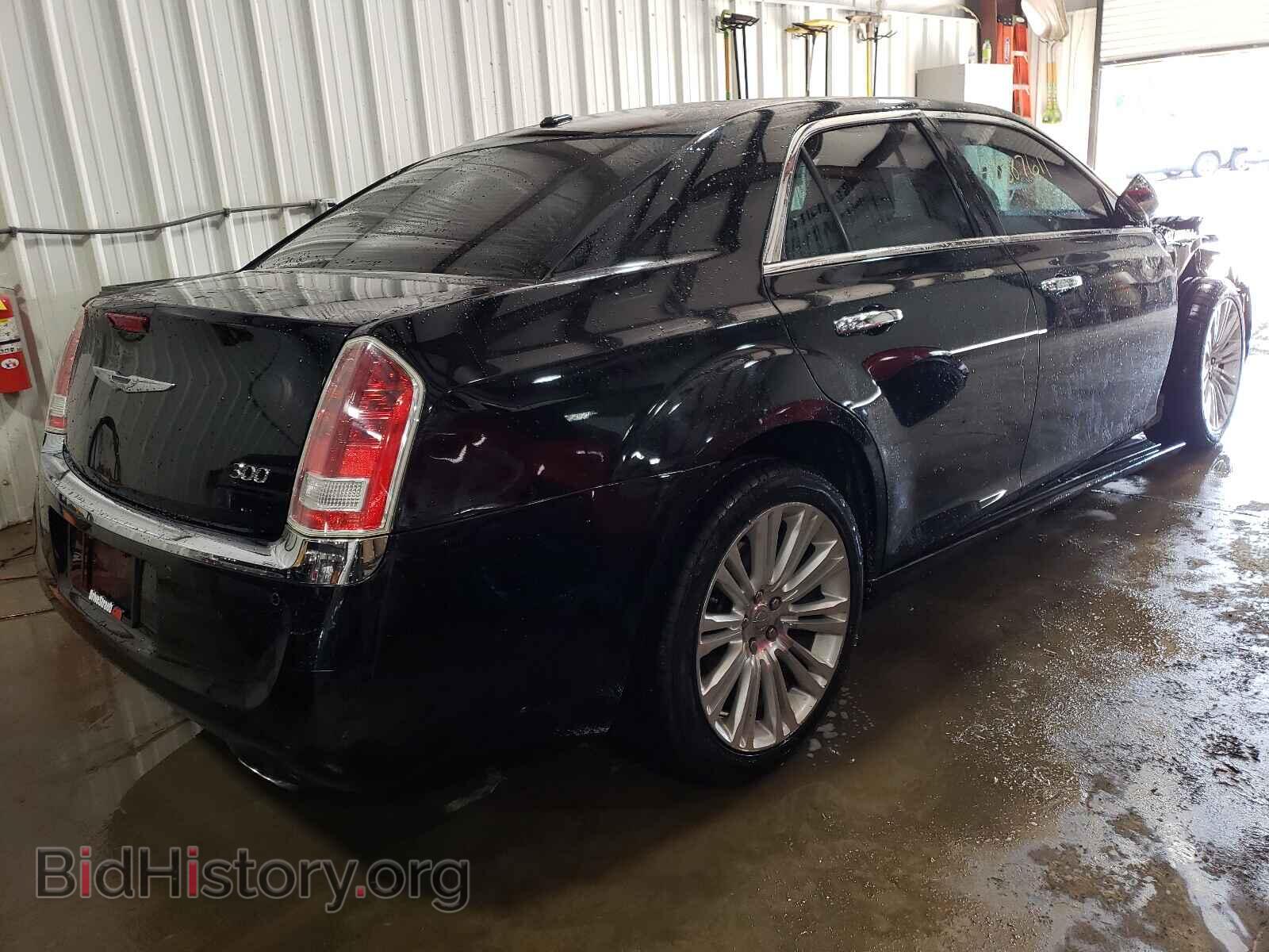 2012 CHRYSLER 300 - VIN: 2C3CCACG0CH181012 - Фото 4