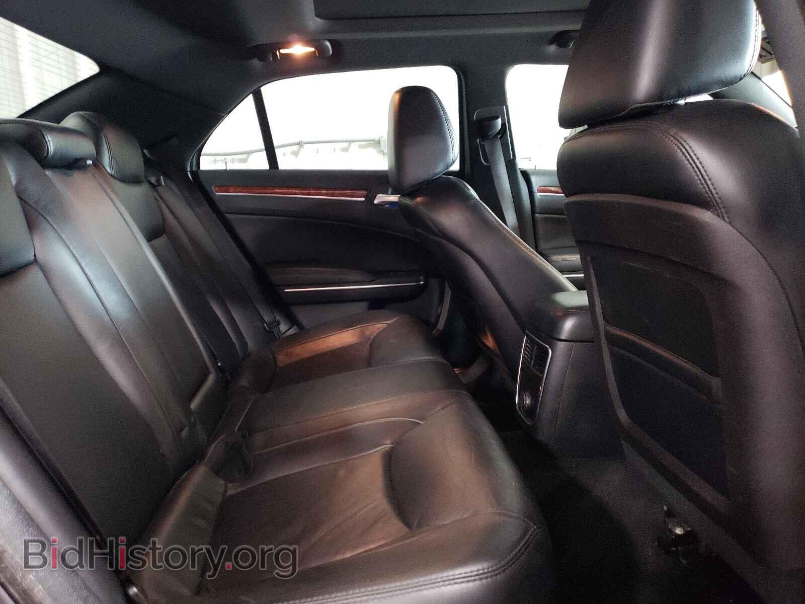 2012 CHRYSLER 300 - VIN: 2C3CCACG0CH181012 - Фото 6