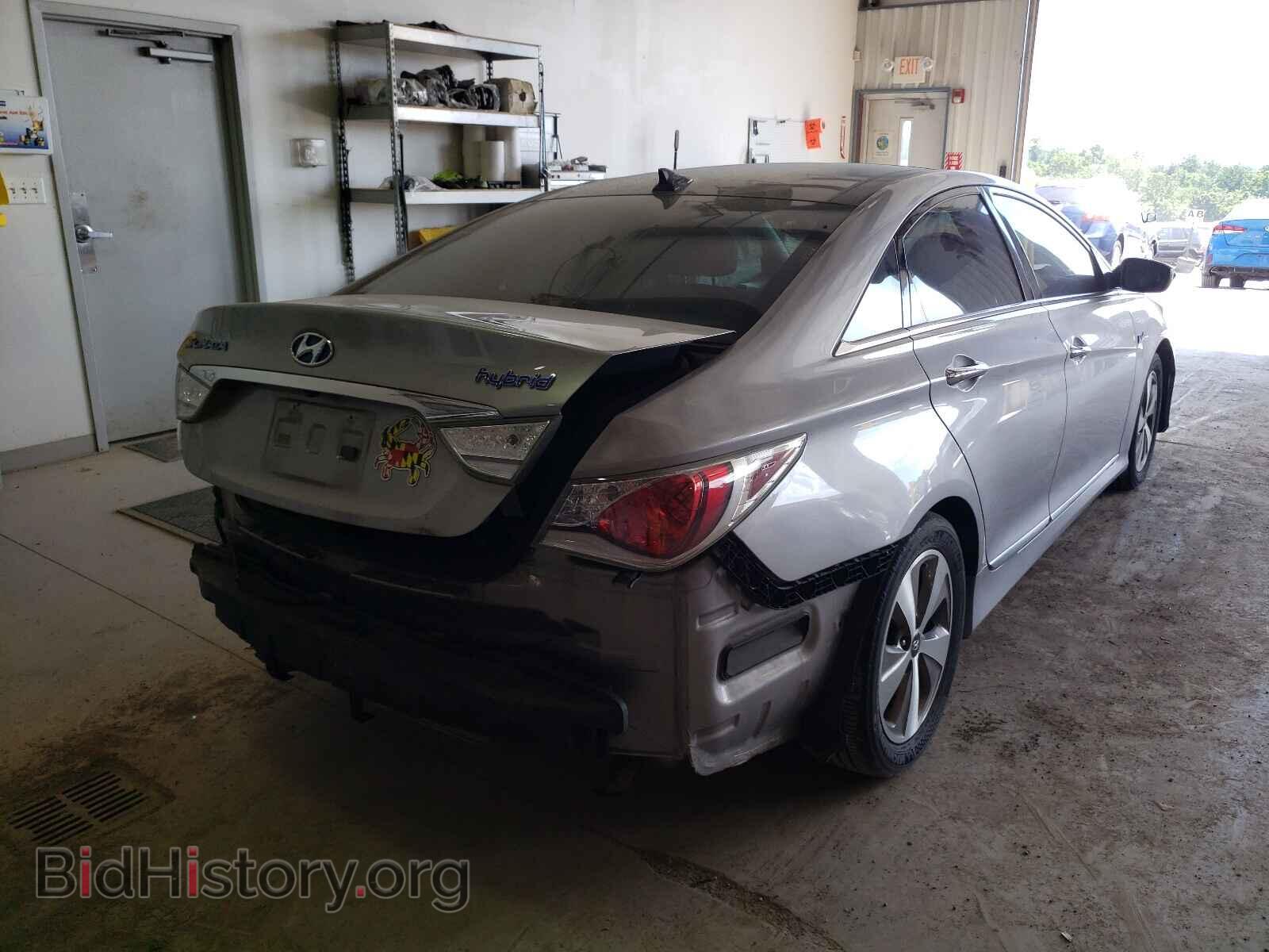 2012 HYUNDAI SONATA - VIN: KMHEC4A40CA062143 - Фото 4