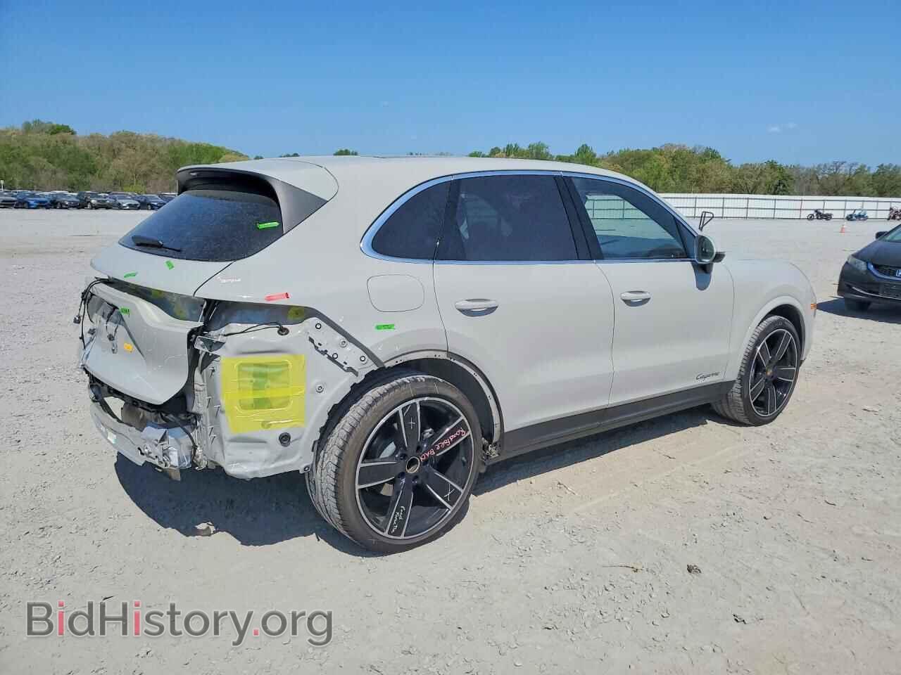 2021 PORSCHE CAYENNE - VIN: WP1AA2AY8MDA05560 - Photo 3