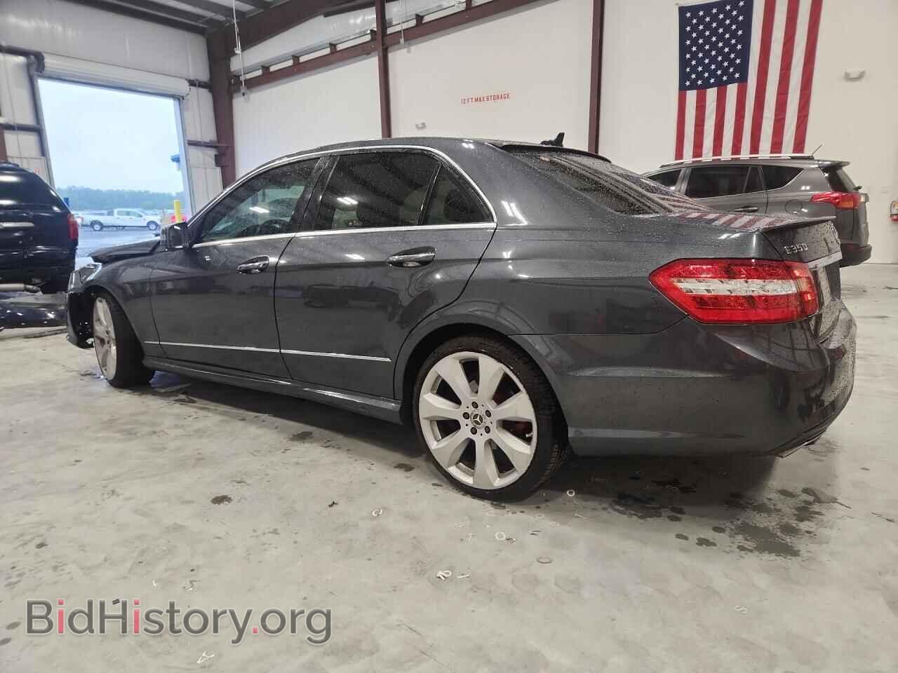2011 MERCEDES-BENZ E-CLASS - VIN: WDDHF8HB8BA328520 - Фото 2