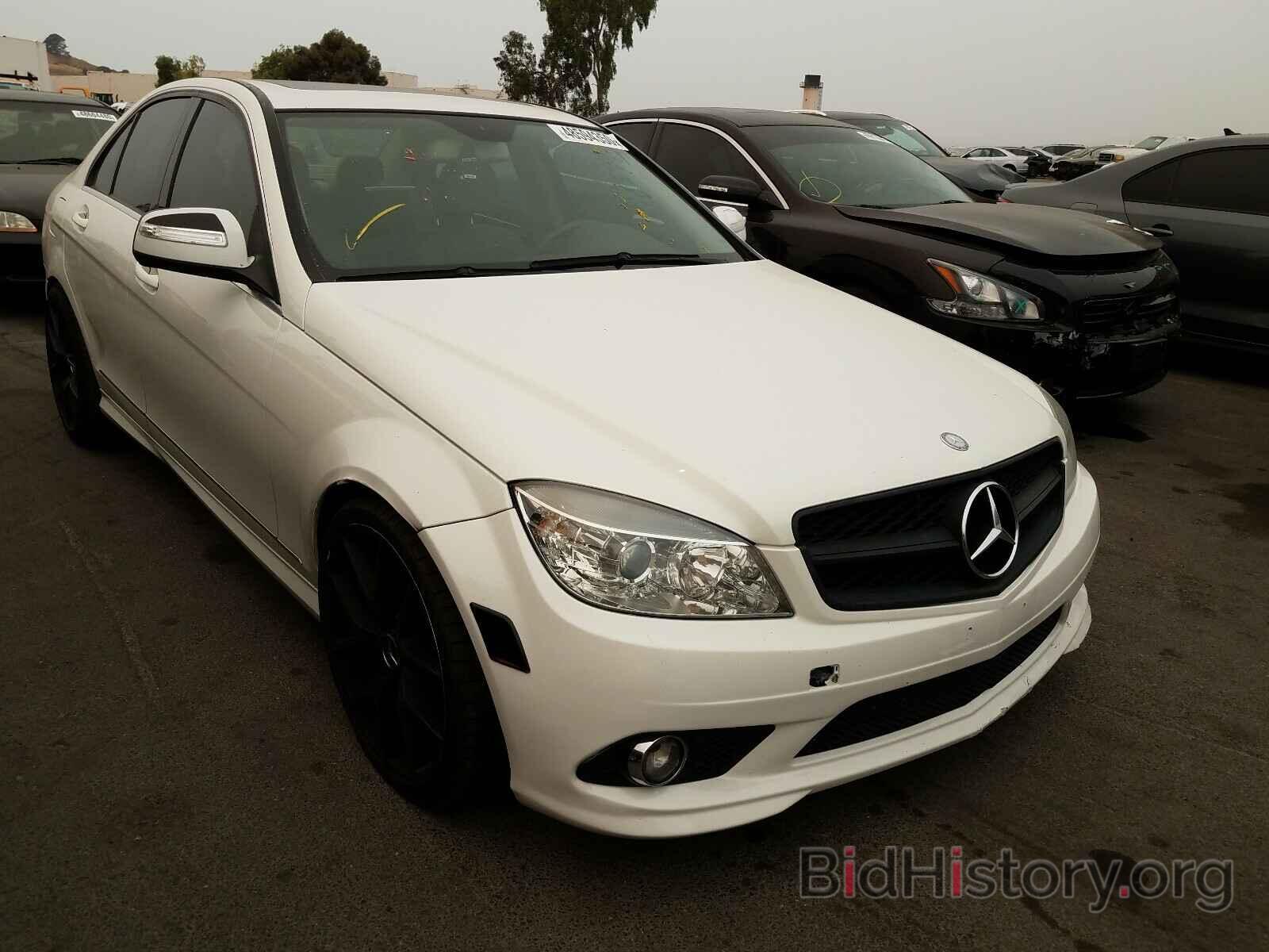 Photo WDDGF54X39R056272 - MERCEDES-BENZ C CLASS 2009