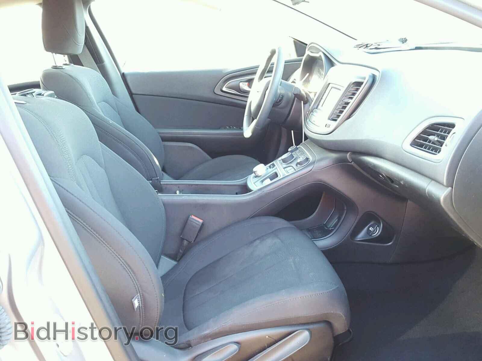 2016 CHRYSLER 200 - VIN: 1C3CCCAB5GN117497 - Фото 5