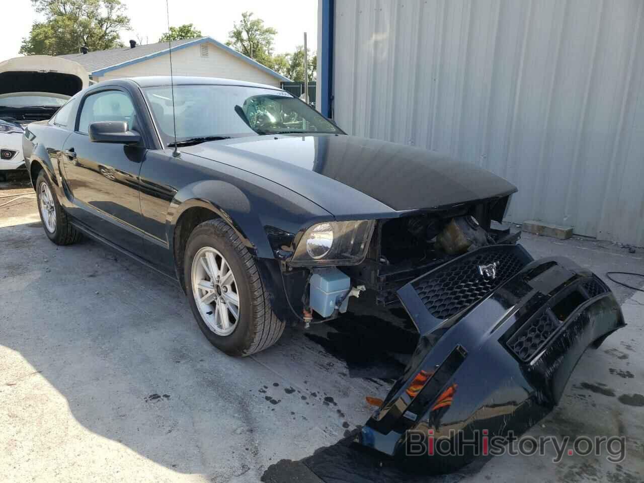 Photo 1ZVHT80N185167502 - FORD MUSTANG 2008