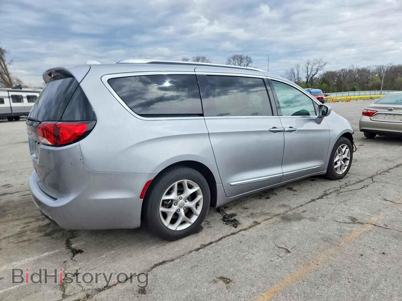 2018 CHRYSLER PACIFICA - VIN: 2C4RC1EG0JR330299 - Photo 3
