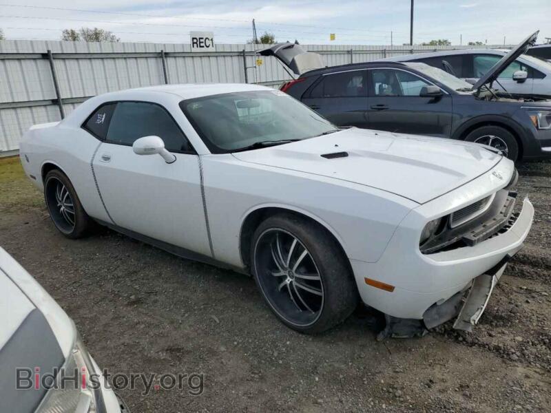 2010 Dodge CHALLENGER (VIN 2B3CJ4DV1AH321566) — photo 4 of 12