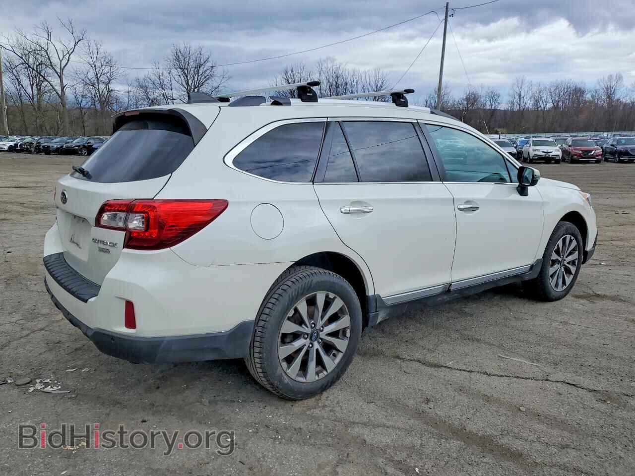 2017 SUBARU OUTBACK - VIN: 4S4BSETC6H3304185 - Фото 3