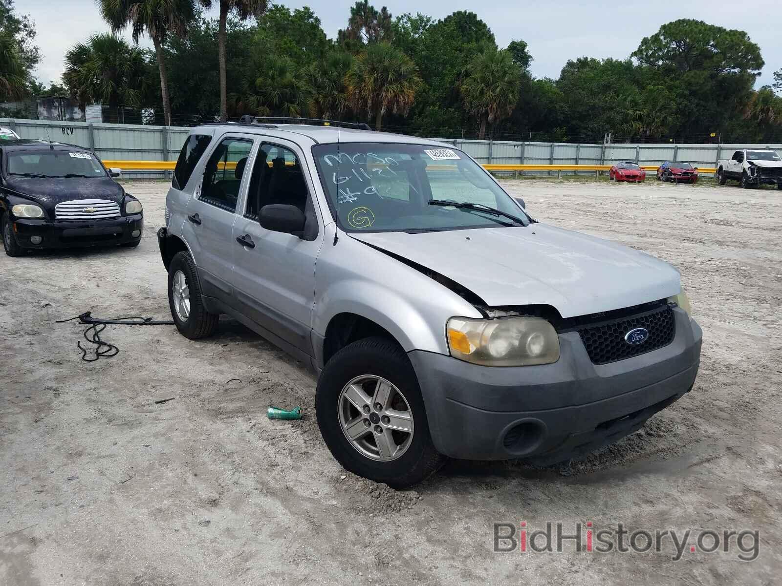 Photo 1FMCU02Z87KB52602 - FORD ESCAPE 2007