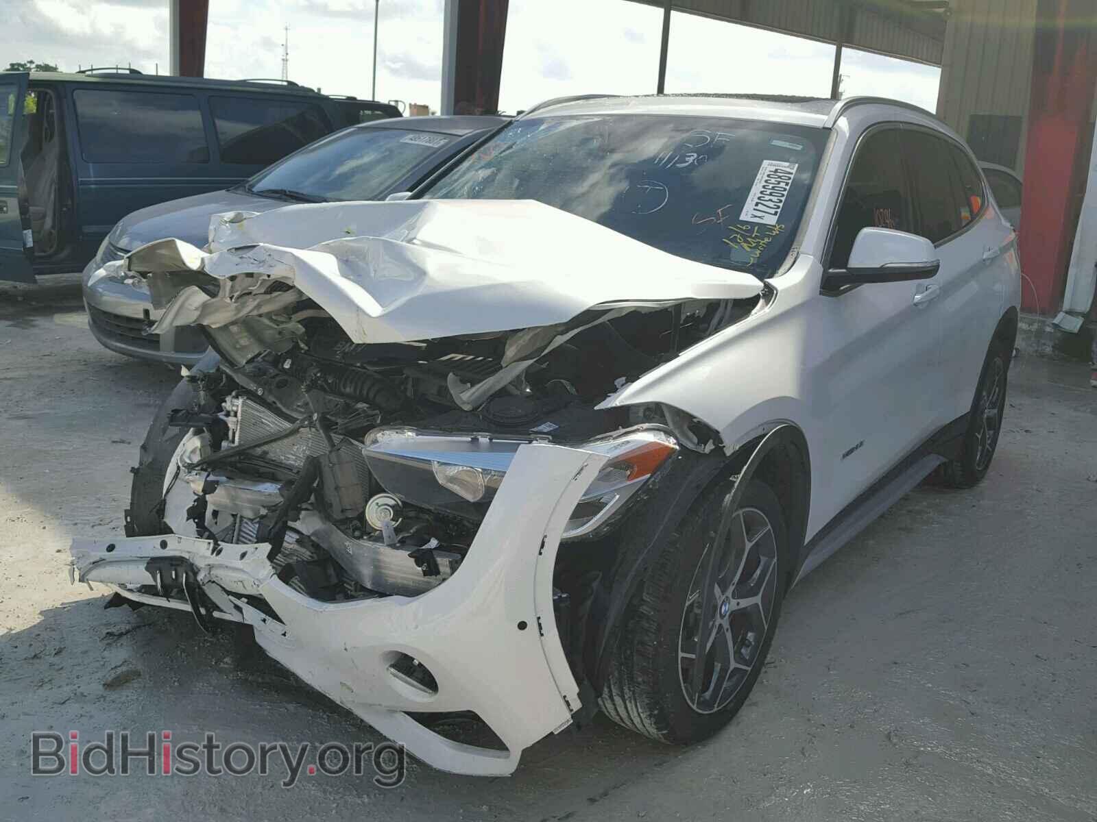 2016 BMW X1 - VIN: WBXHT3C36G5E55343 - Фото 2