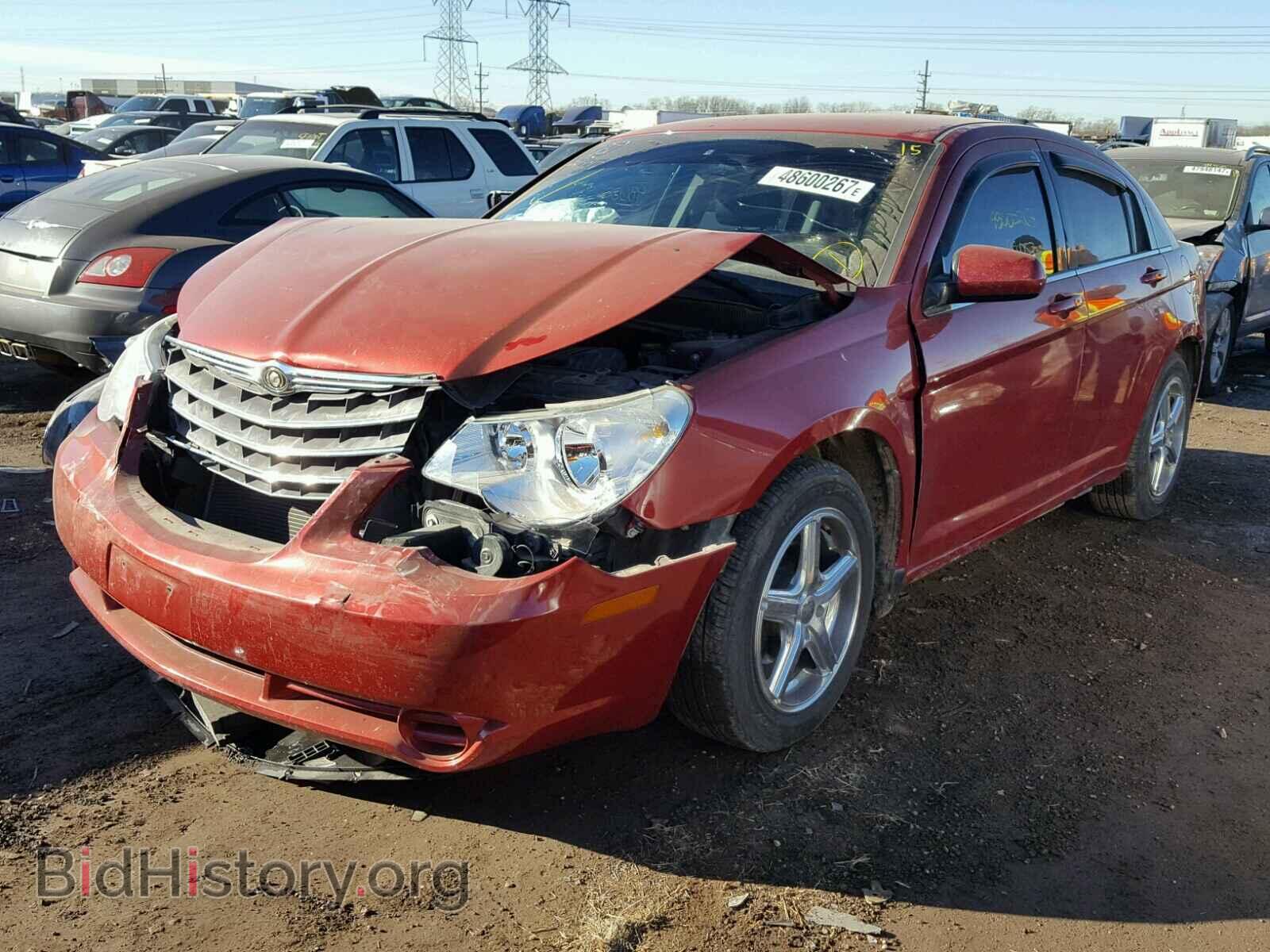 2010 CHRYSLER SEBRING - VIN: 1C3CC5FB9AN111262 - Фото 2