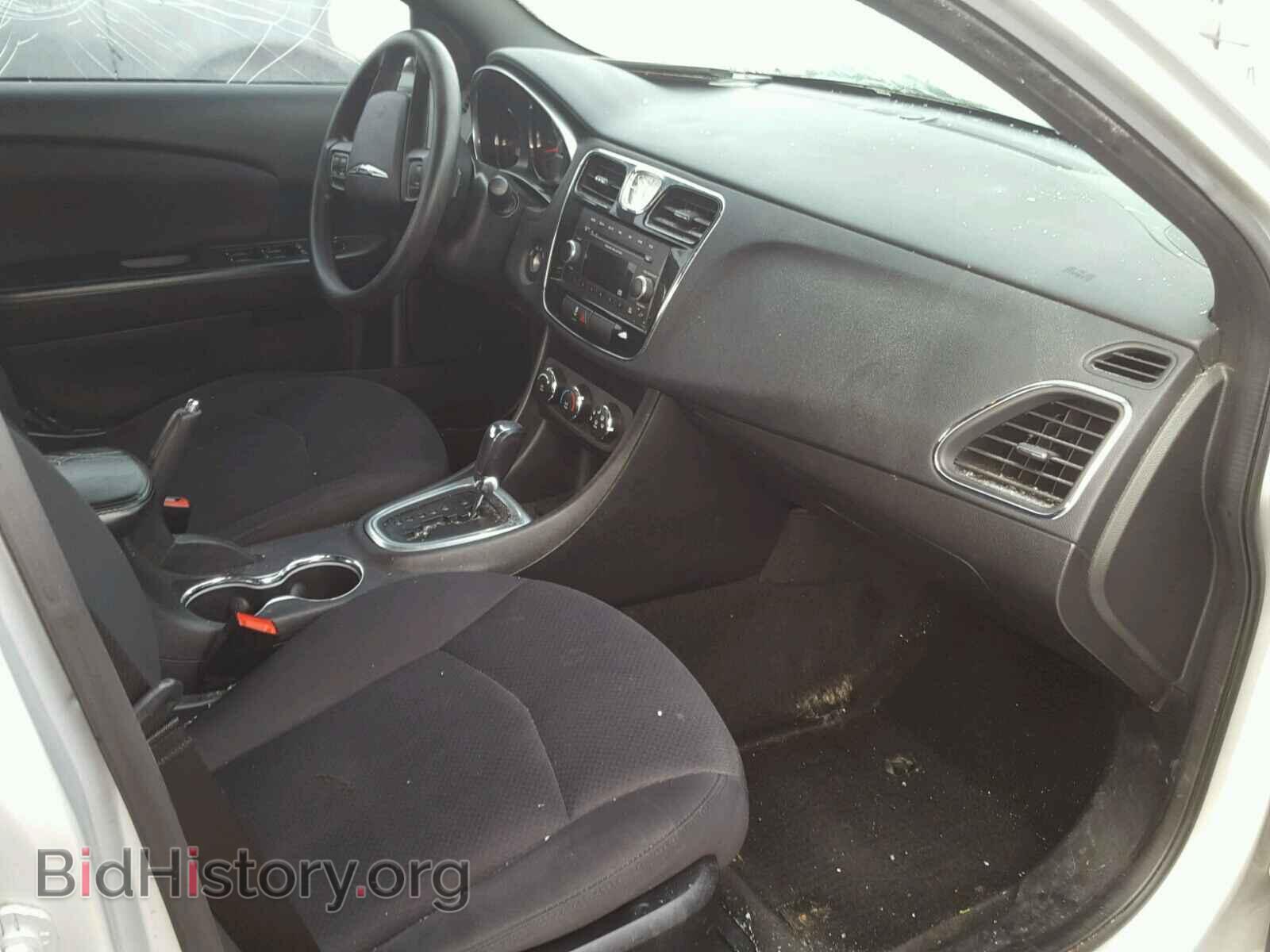 2012 CHRYSLER 200 - VIN: 1C3CCBAB8CN271383 - Фото 5