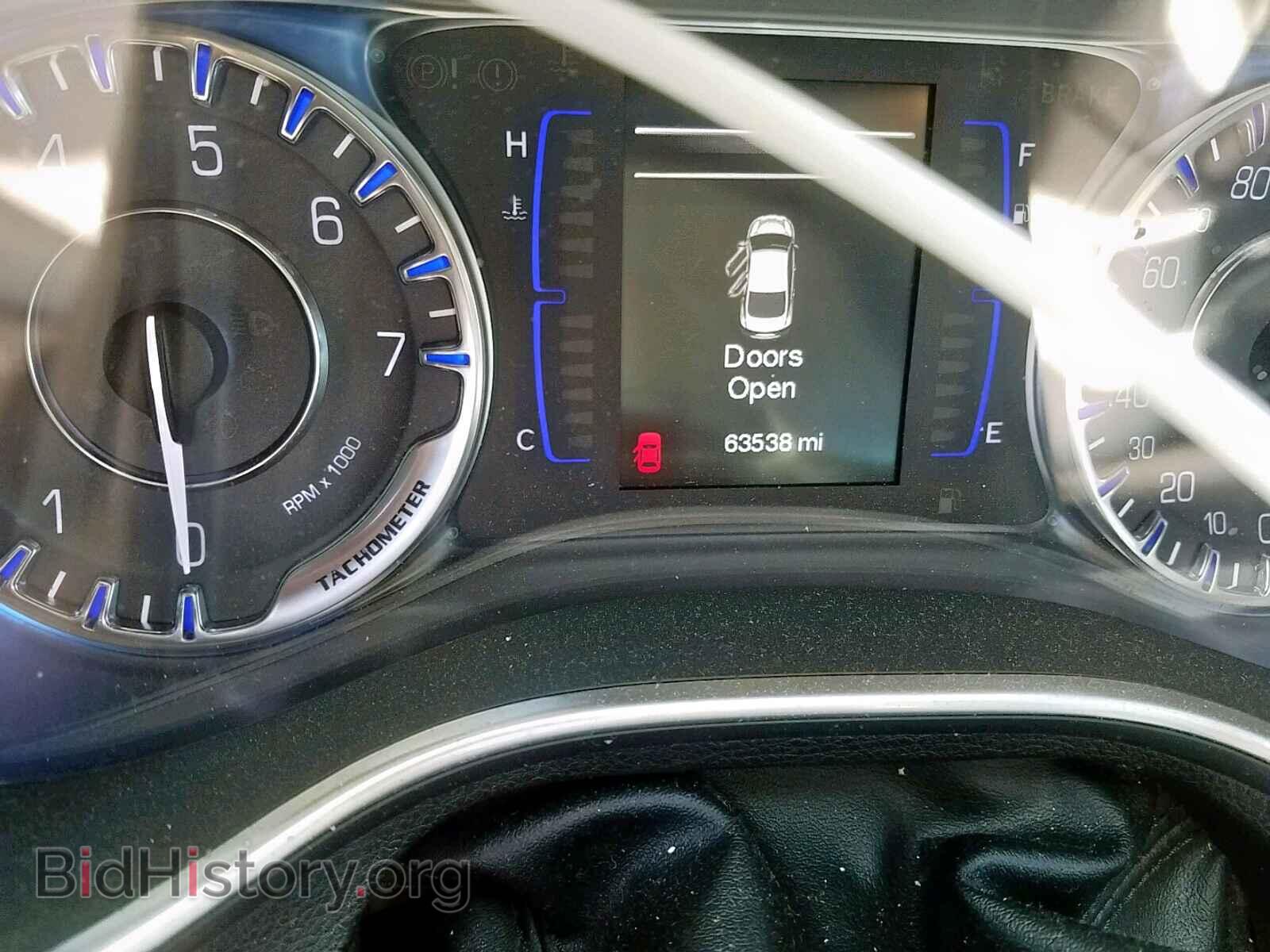 2015 CHRYSLER 200 - VIN: 1C3CCCAB5FN674411 - Photo 8