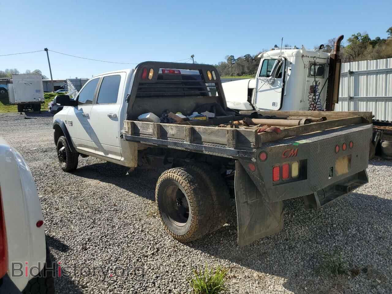 2011 DODGE All Models - VIN: 3D73Y4CL2BG567043 - Photo 2