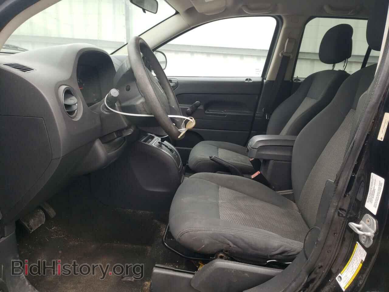 2010 JEEP COMPASS - VIN: 1J4NF1FB8AD646572 - Фото 7