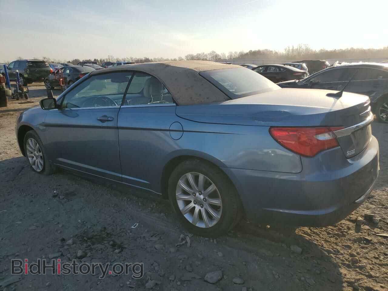 2011 CHRYSLER 200 - VIN: 1C3BC2EB1BN535760 - Фото 2