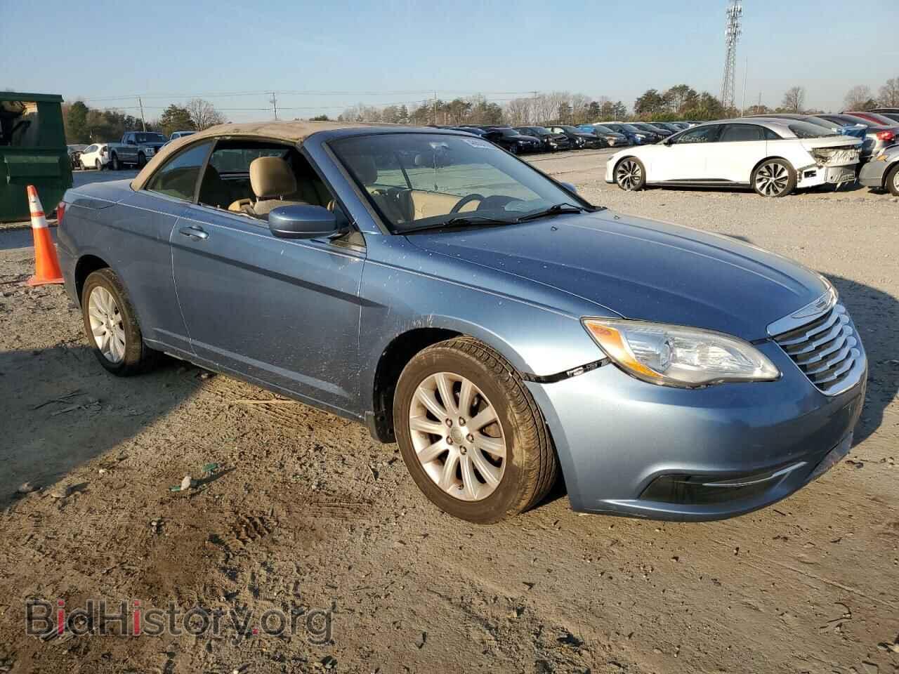 2011 CHRYSLER 200 - VIN: 1C3BC2EB1BN535760 - Фото 4