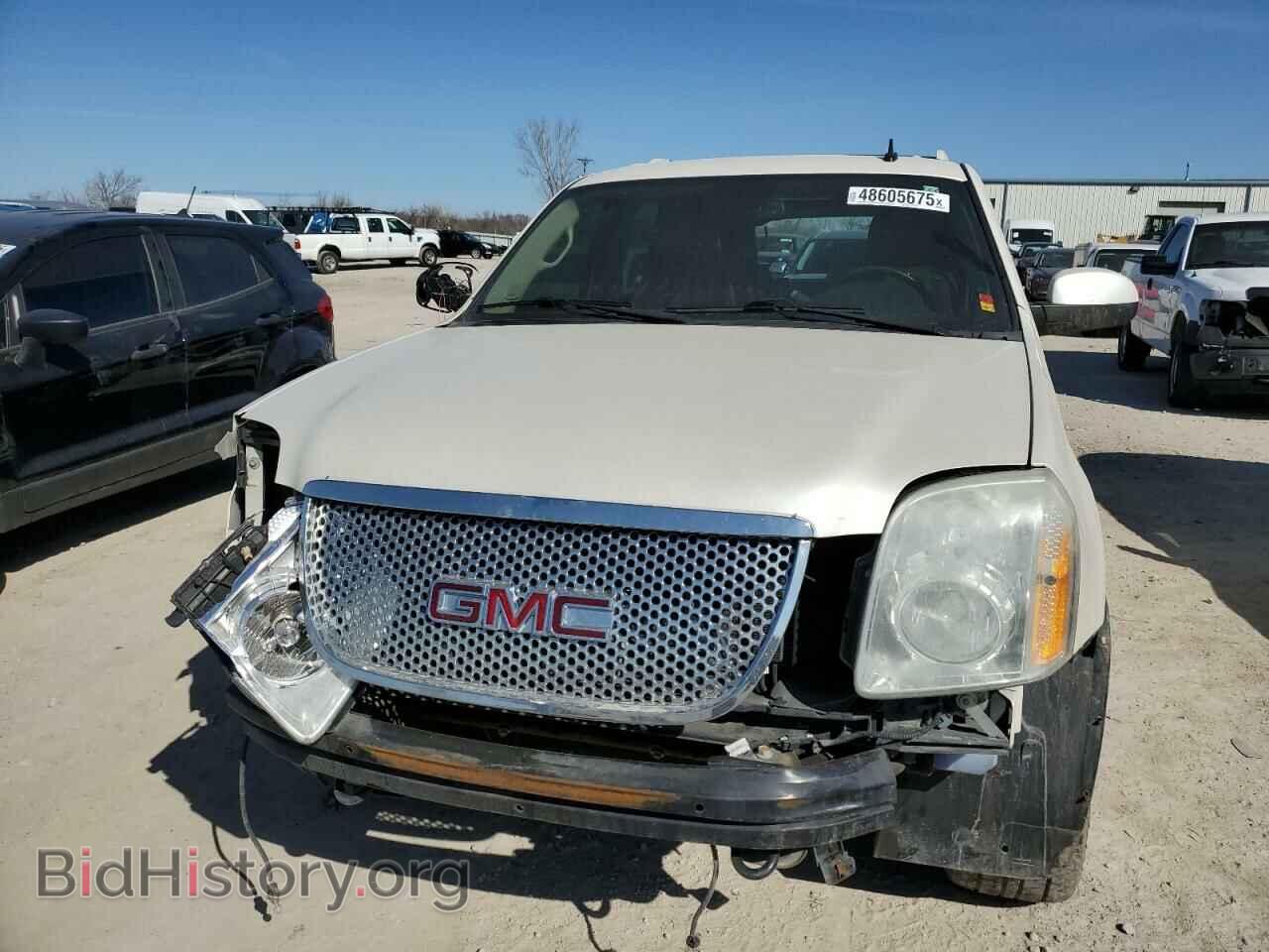 2011 GMC YUKON - VIN: 1GKS2EEF2BR243065 - Фото 5
