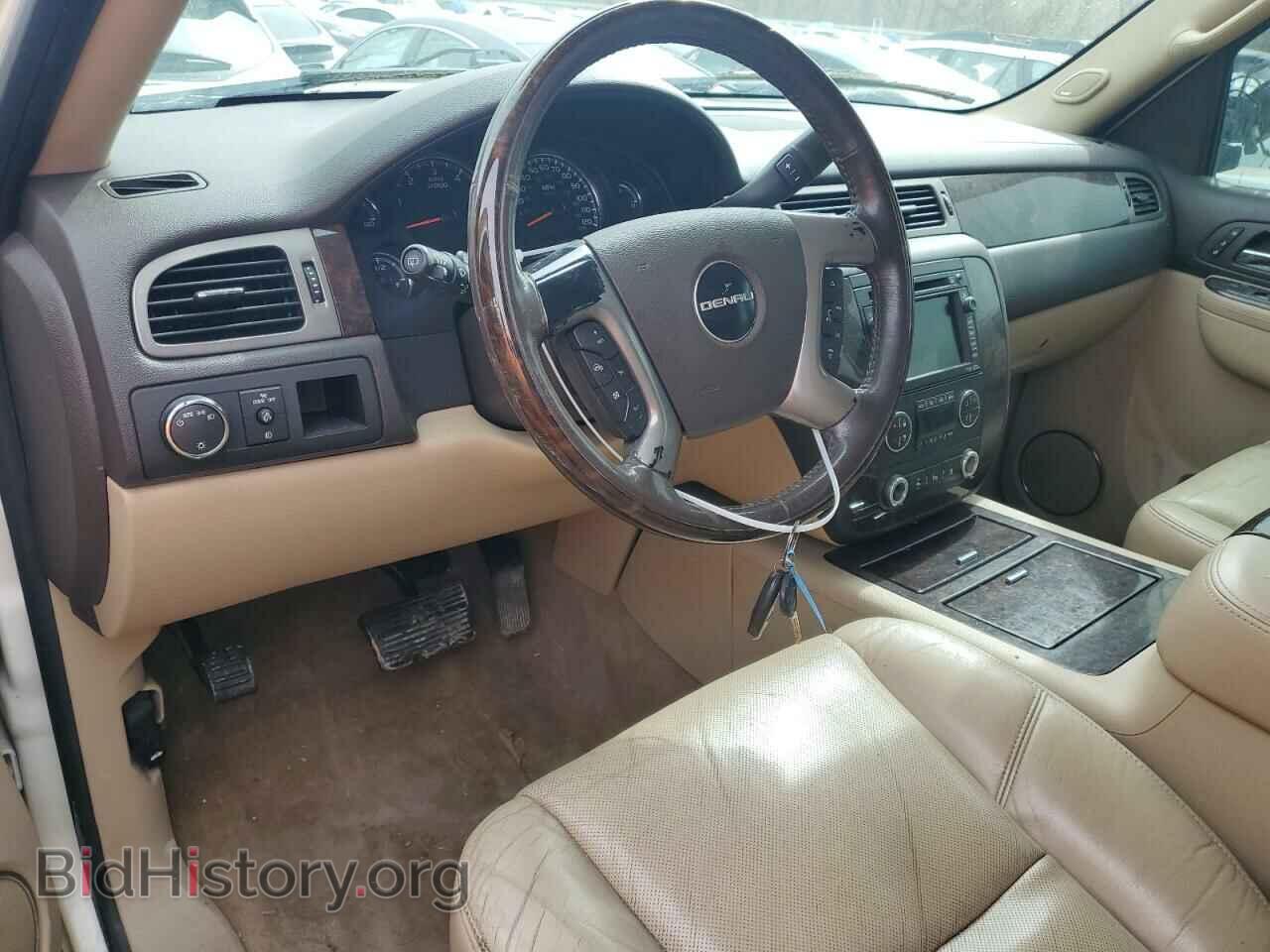 2011 GMC YUKON - VIN: 1GKS2EEF2BR243065 - Фото 8