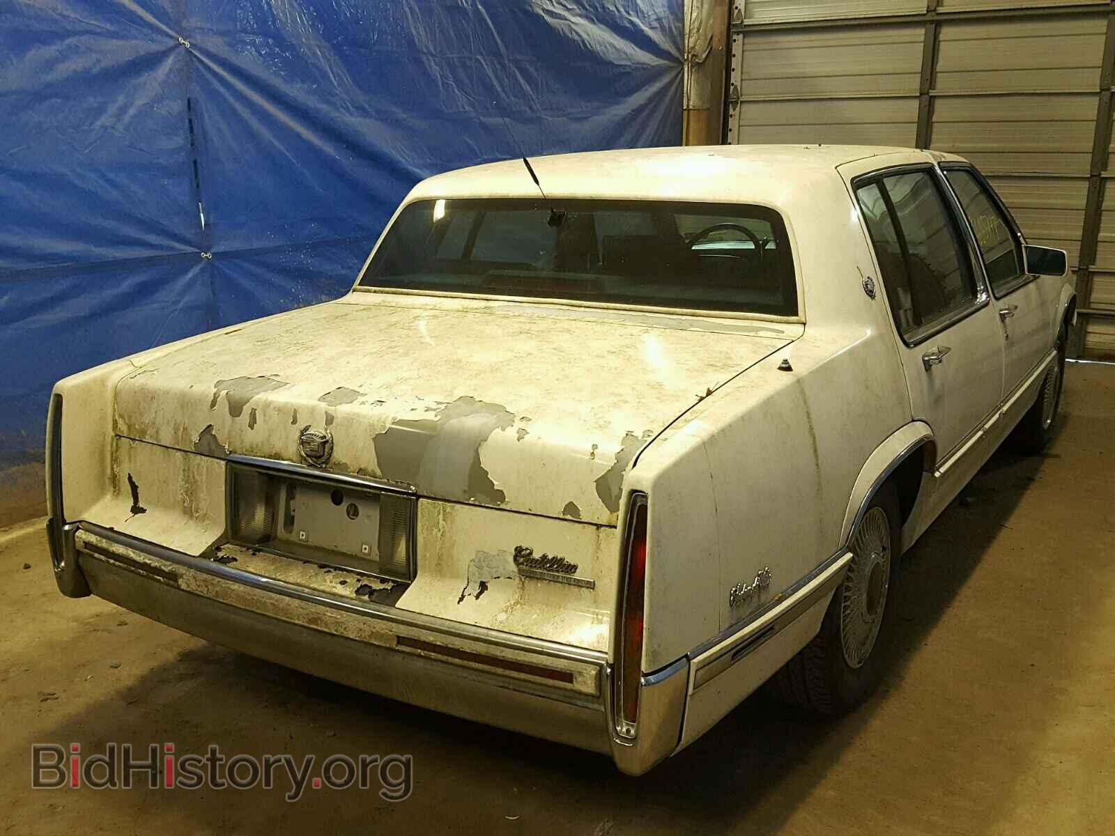 1993 CADILLAC DEVILLE - VIN: 1G6CD53B5P4271458 - Photo 4