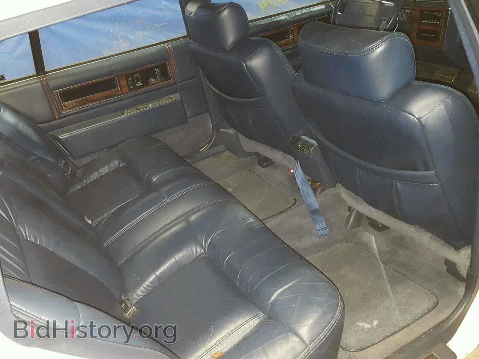 1993 CADILLAC DEVILLE - VIN: 1G6CD53B5P4271458 - Photo 6