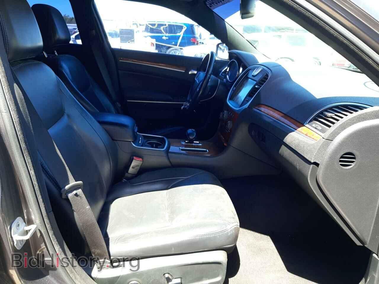 2013 CHRYSLER 300 - VIN: 2C3CCAAG6DH588210 - Фото 5
