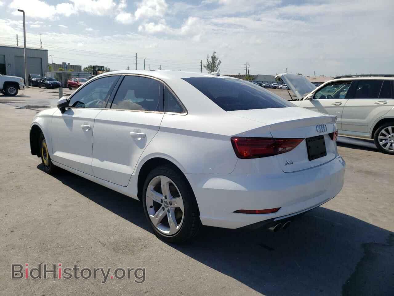 2018 AUDI A3 - VIN: WAUAUGFF4J1043486 - Фото 3