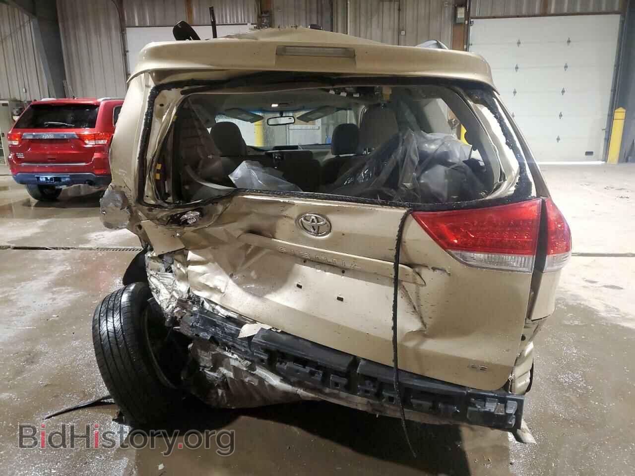 2012 TOYOTA All Models - VIN: 5TDKK3DCXCS236357 - Фото 6