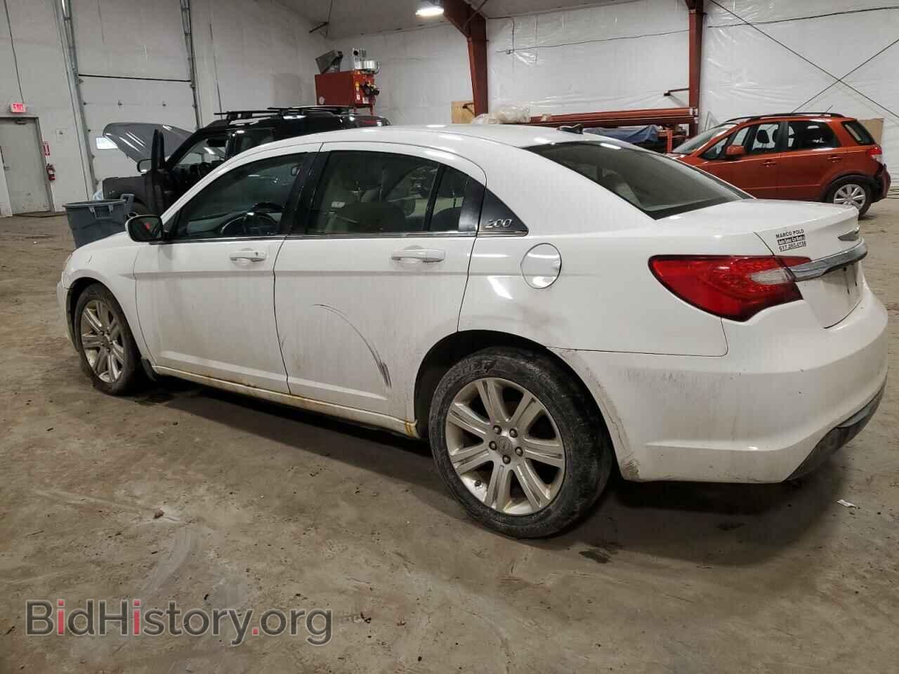 2012 CHRYSLER 200 - VIN: 1C3CCBBB3CN146242 - Photo 2