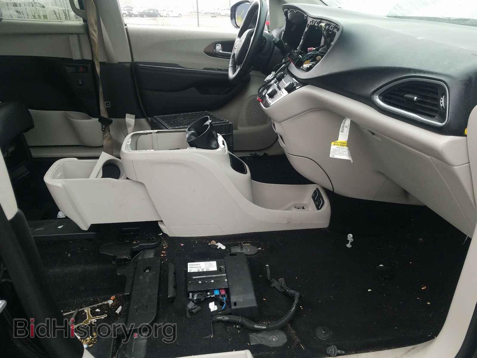 2017 CHRYSLER PACIFICA - VIN: 2C4RC1EG2HR778926 - Photo 5