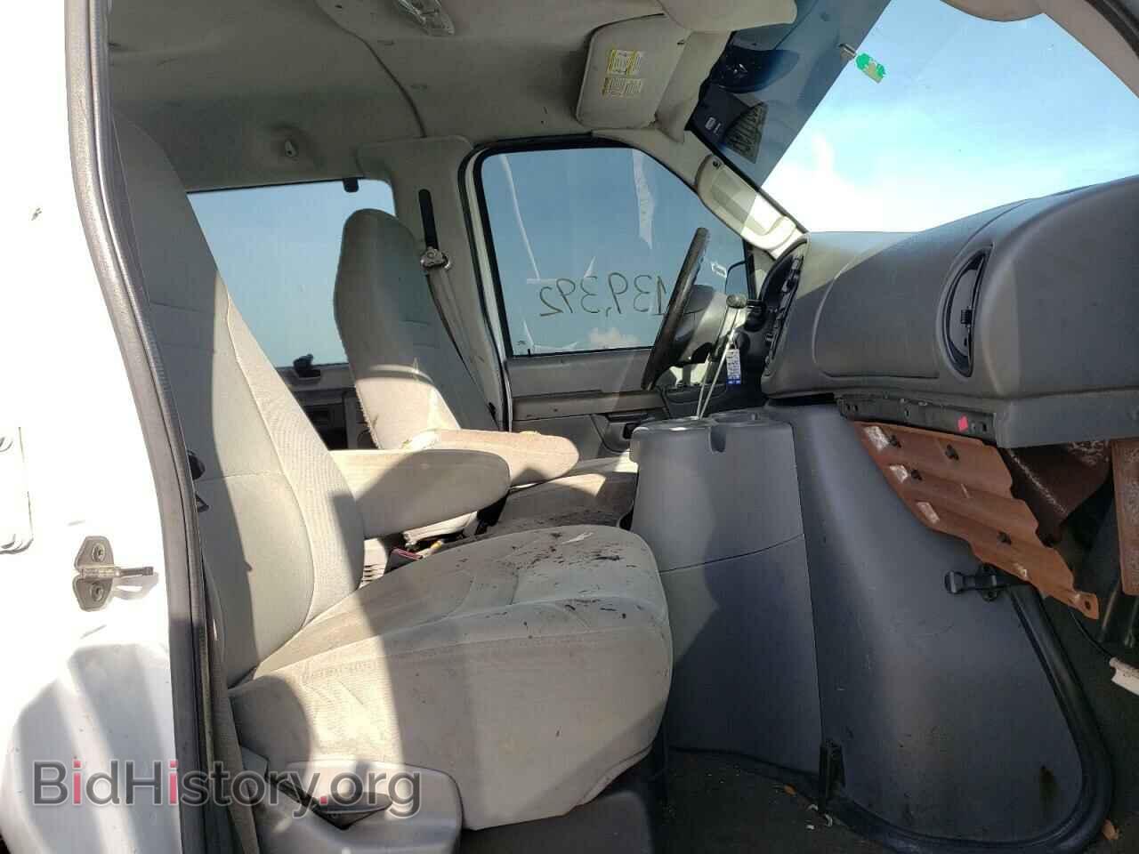 2008 FORD ECONOLINE - VIN: 1FBSS31L08DA32047 - Photo 5
