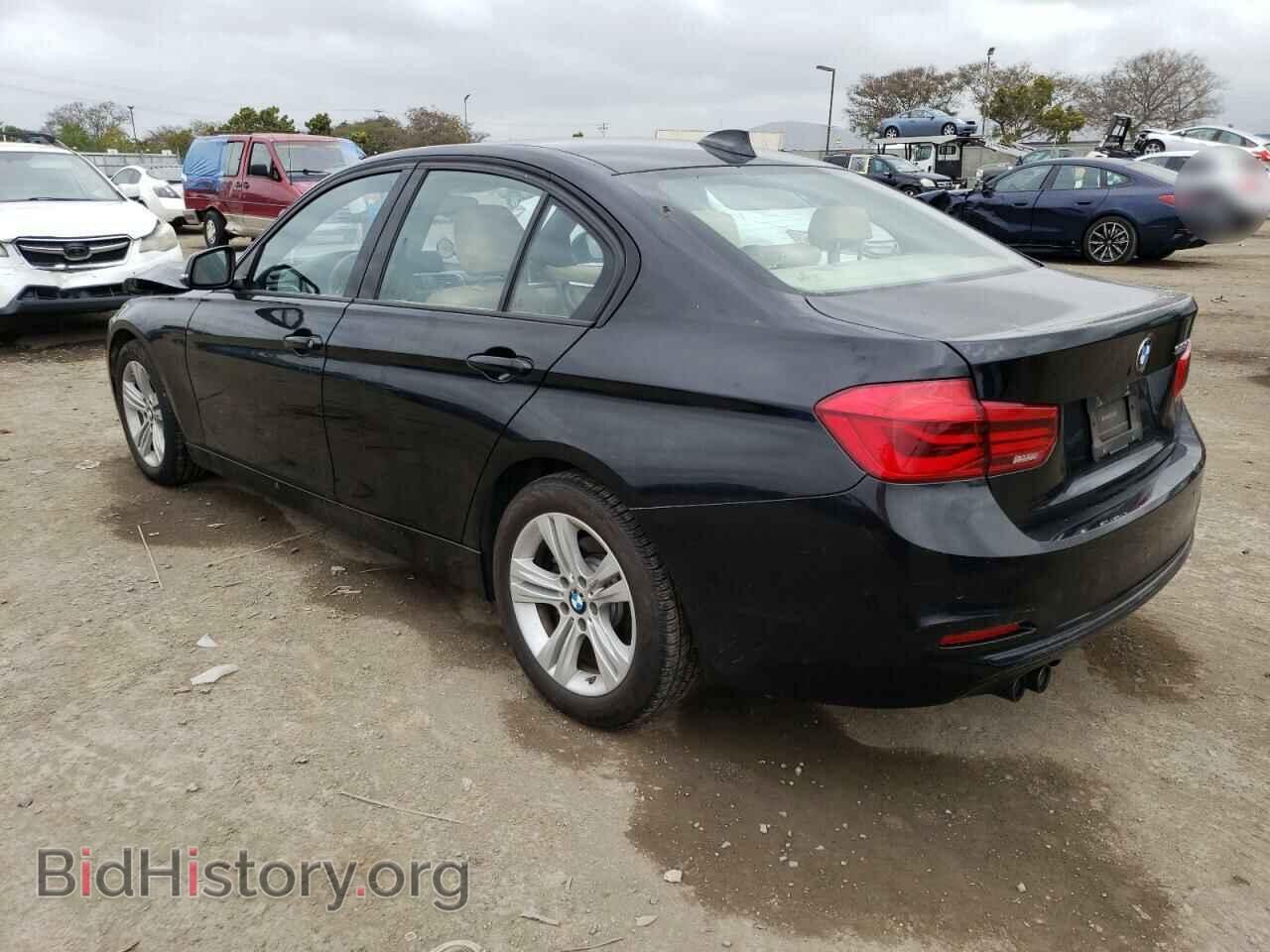 2016 BMW 3 SERIES - VIN: WBA8E9G52GNU30567 - Фото 2