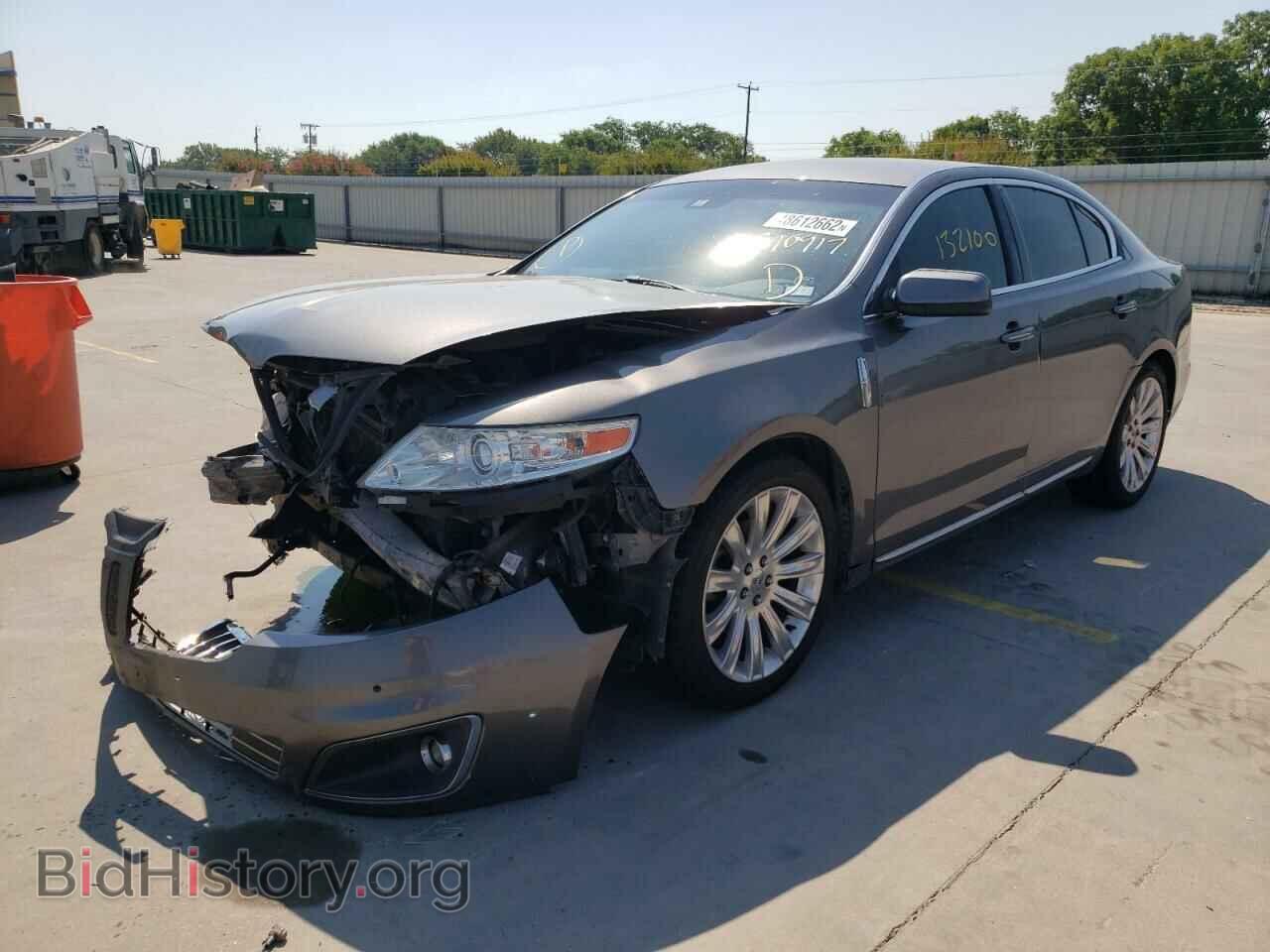 2011 LINCOLN MKS - VIN: 1LNHL9DR4BG610917 - Фото 2