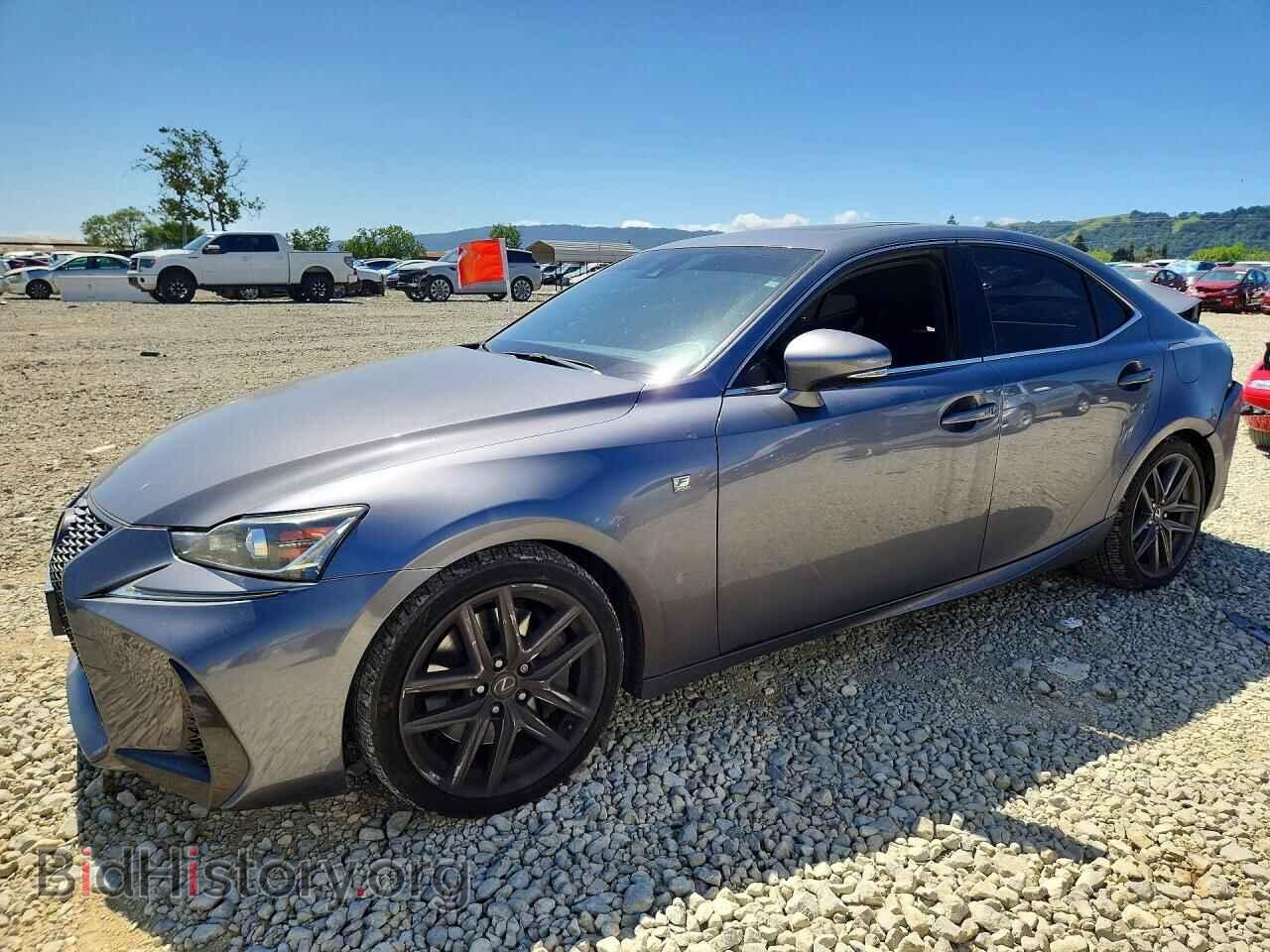 Фотография JTHBA1D20H5061076 - LEXUS IS 2017