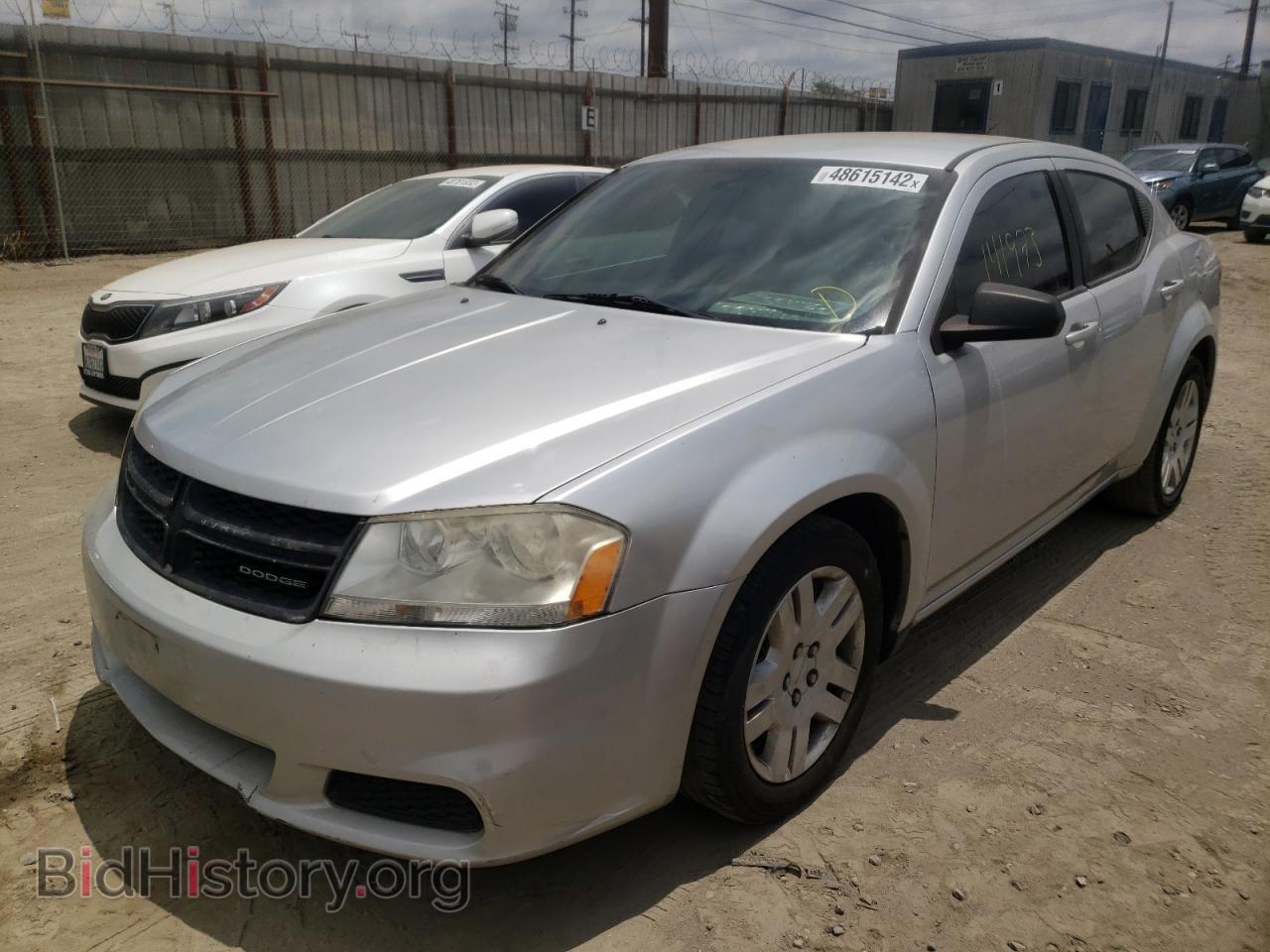 2011 DODGE AVENGER - VIN: 1B3BD4FB0BN608704 - Фото 2
