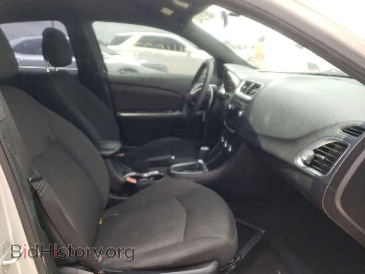 2011 DODGE AVENGER - VIN: 1B3BD4FB0BN608704 - Фото 5