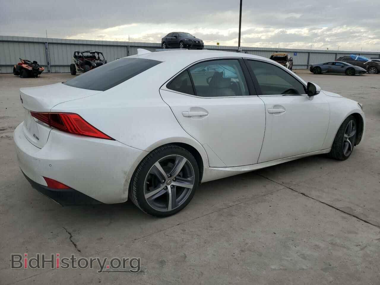 2018 LEXUS IS - VIN: JTHBA1D27J5066202 - Фото 3