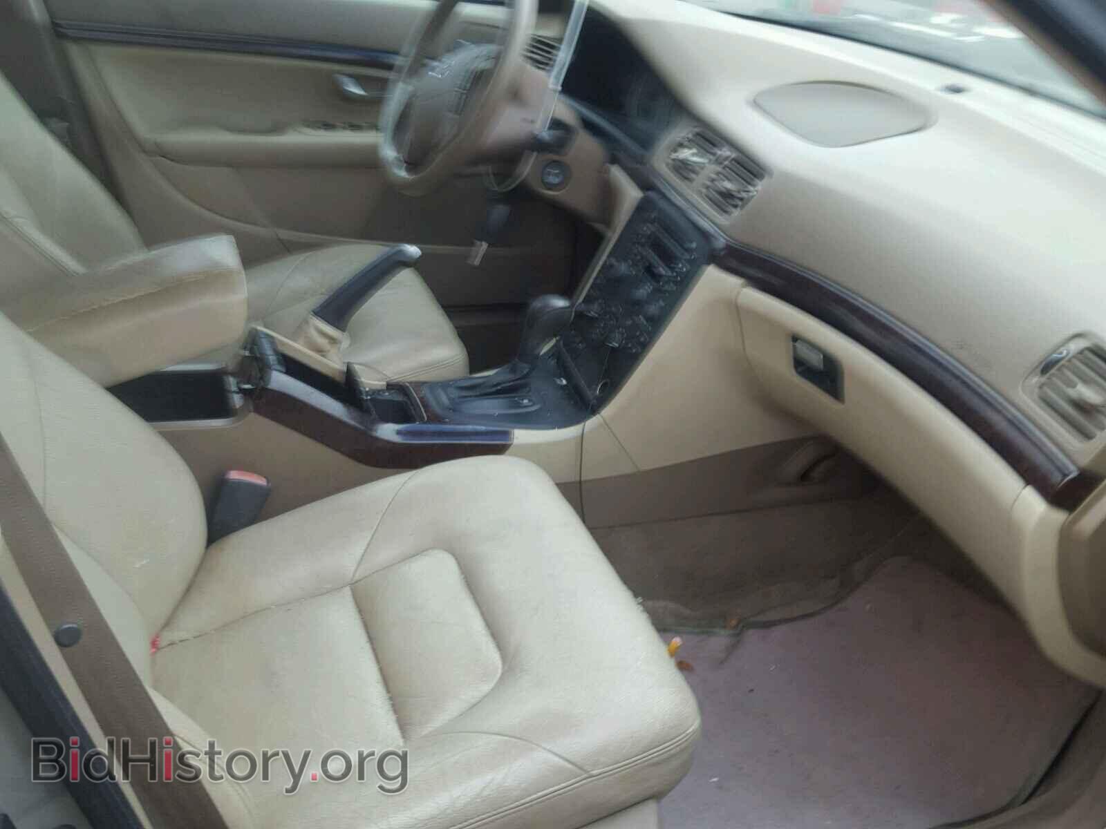 2004 VOLVO S80 - VIN: YV1TS59HX41375031 - Фото 5