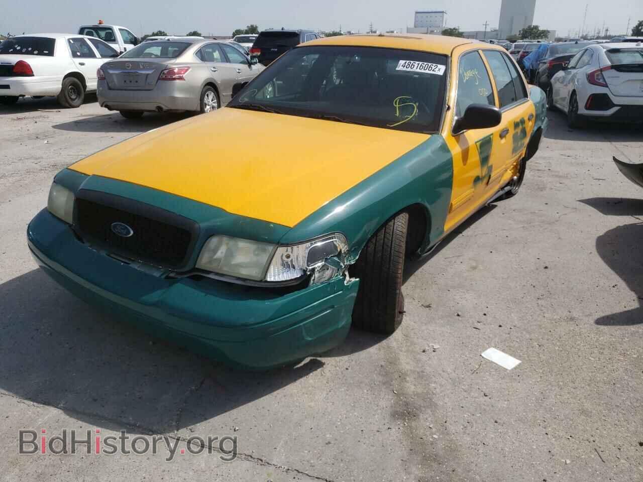 2010 FORD CROWN VIC - VIN: 2FABP7BV9AX129157 - Фото 2