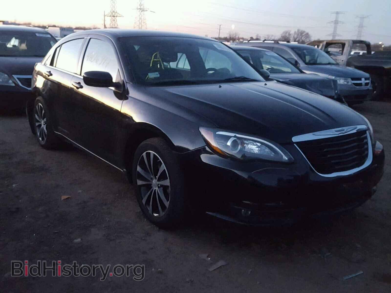 Фотография 1C3CCBBBXDN573953 - CHRYSLER 200 2013