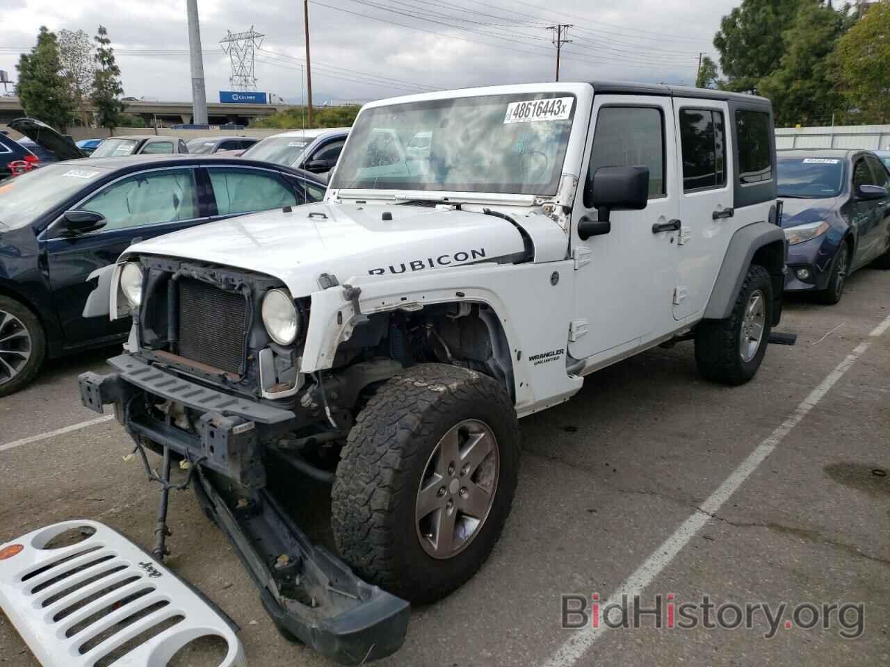 Photo 1J4HA6H14BL580199 - JEEP ALL OTHER 2011