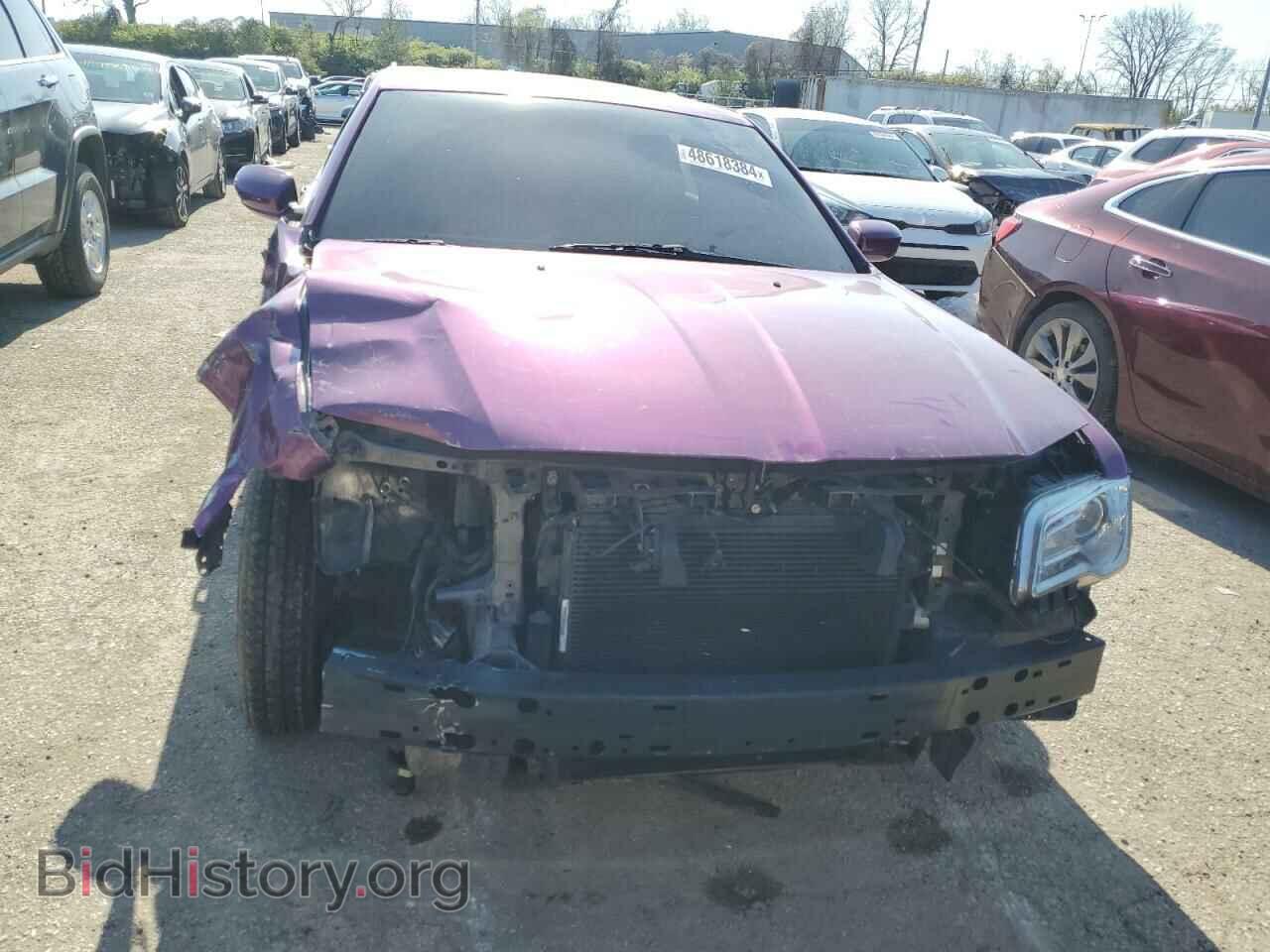 2014 CHRYSLER 300 - VIN: 2C3CCAAG9EH361353 - Фото 5
