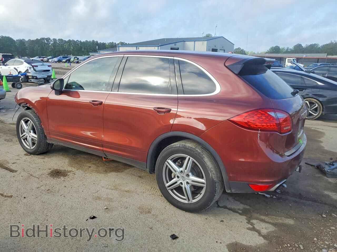 2011 PORSCHE CAYENNE - VIN: WP1AB2A26BLA54803 - Фото 2