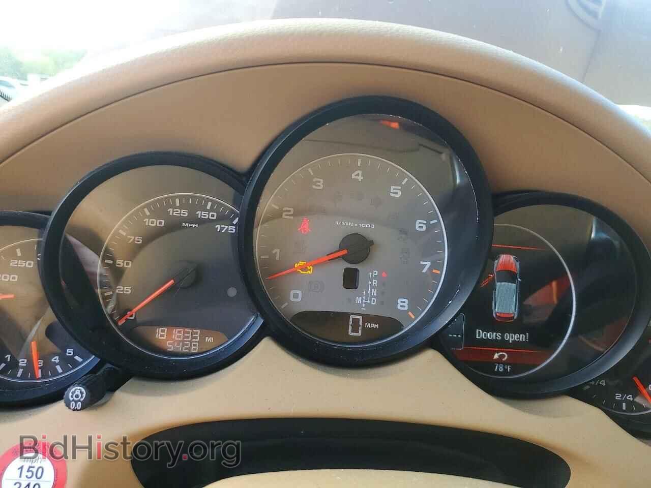 2011 PORSCHE CAYENNE - VIN: WP1AB2A26BLA54803 - Фото 9