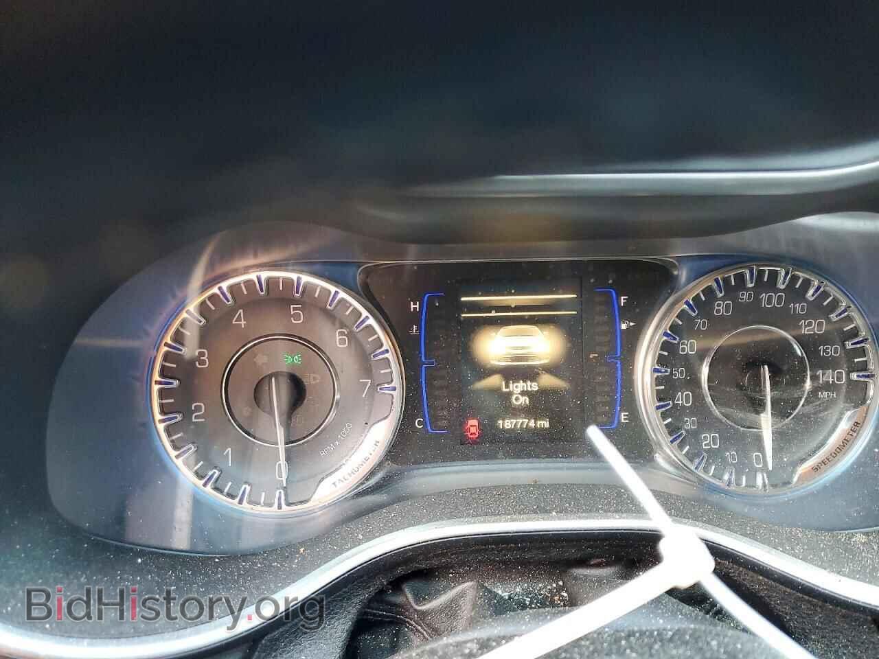 2015 CHRYSLER 200 - VIN: 1C3CCCAB3FN596176 - Фото 9