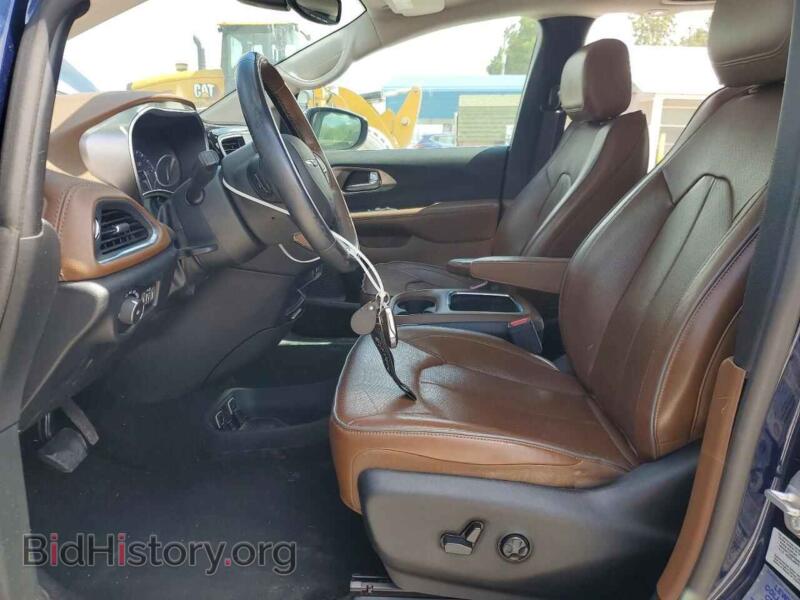 2017 Chrysler PACIFICA (VIN 2C4RC1GG1HR512665) — photo 7 of 15