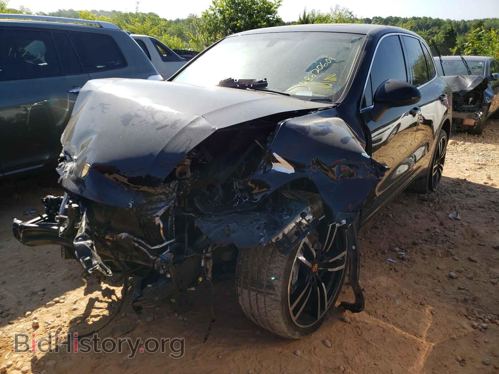 2011 PORSCHE CAYENNE - VIN: WP1AB2A20BLA43585 - Фото 2