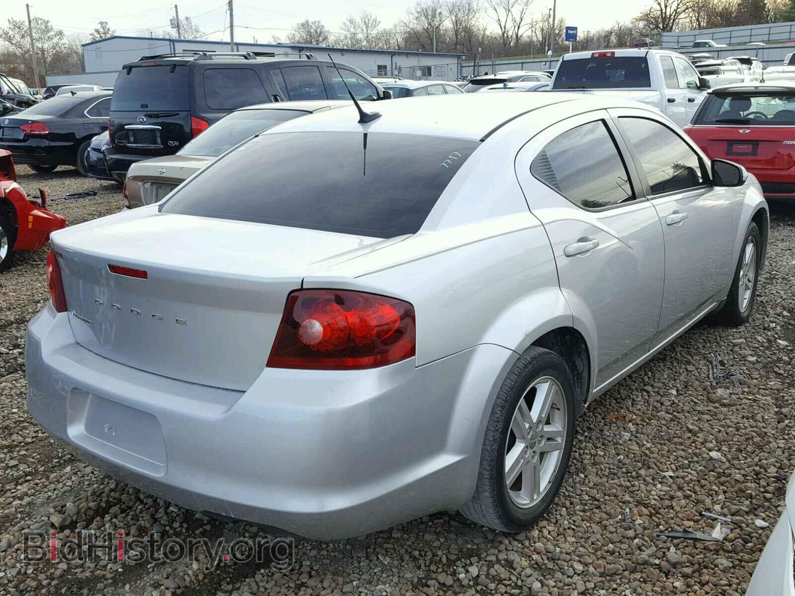 2011 DODGE AVENGER - VIN: 1B3BD1FB5BN502019 - Photo 4