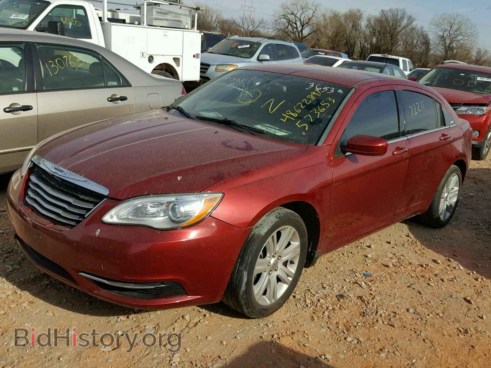 2013 CHRYSLER 200 - VIN: 1C3CCBBB9DN573653 - Фото 2