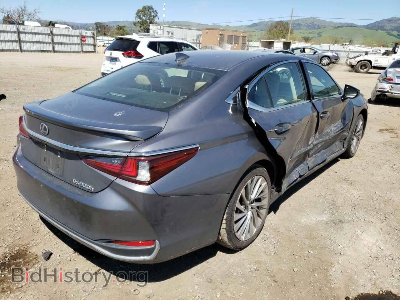2019 LEXUS ES300 - VIN: JTHB21B14K2040134 - Фото 3