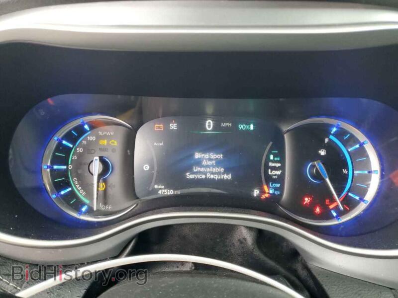 2021 Chrysler PACIFICA (VIN 2C4RC1L76MR544334) — photo 9 of 13
